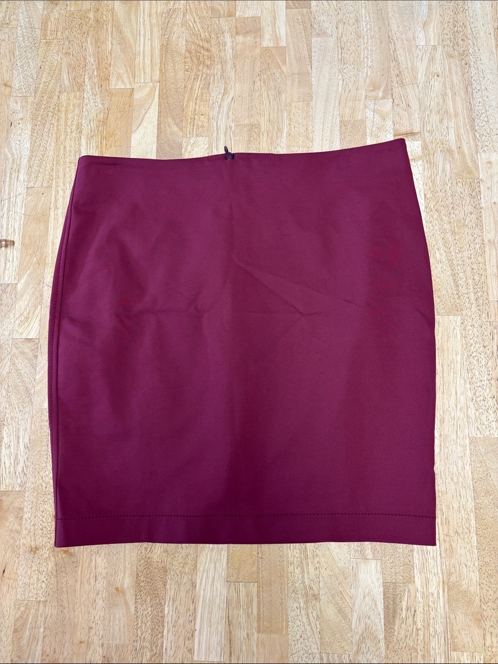 The Row Women's Burgundy Scuba Knit Mini Skirt Size 6